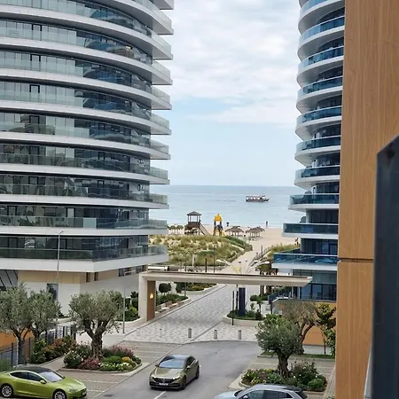 Apartament Maya Studio-onix Blue With Private Parking, Mamaia Nord *